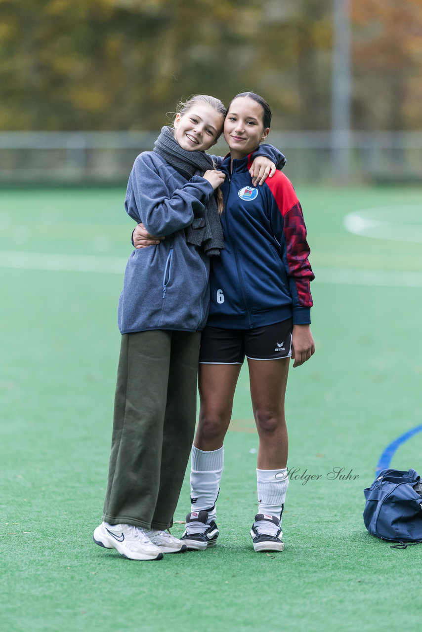Bild 70 - wCJ VfL Pinneberg - Eimsbuettler TV : Ergebnis: 0:3